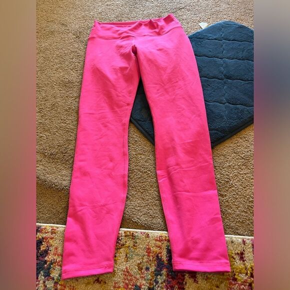 Fabletics medium hot pink leggings - Picture 3 of 8